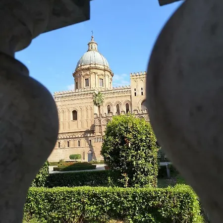 La Finestra Sulla Cattedrale - Colazione Di Benvenuto דירה *